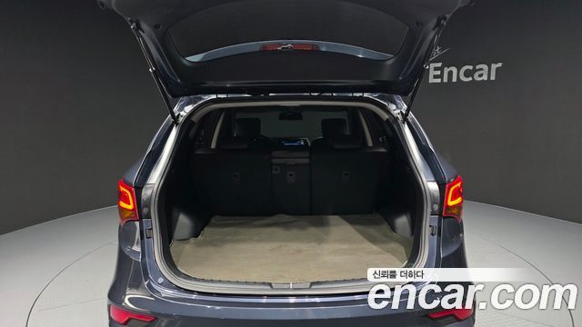 Hyundai Santafe 2016 — photo 26