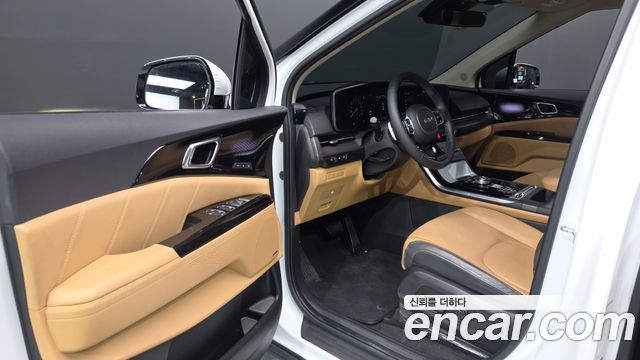 Kia Canival 2023 — photo 13
