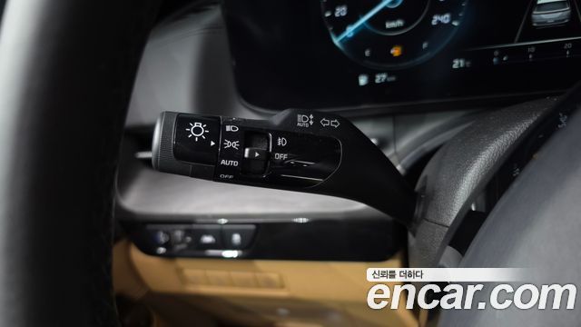 Kia Canival 2023 — photo 27