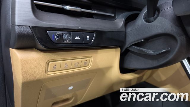 Kia Canival 2023 — photo 30