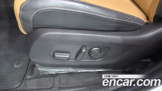 Kia Canival 2023 — photo 31