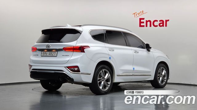 Hyundai Santafe 2019 — photo 2