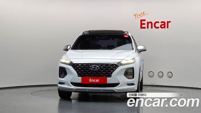 Hyundai Santafe 2019 — photo 3