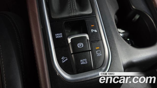 Hyundai Santafe 2019 — photo 26