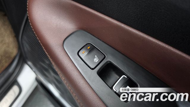 Hyundai Santafe 2019 — photo 34