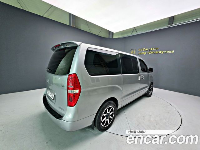 Hyundai Starex 2015 — photo 5