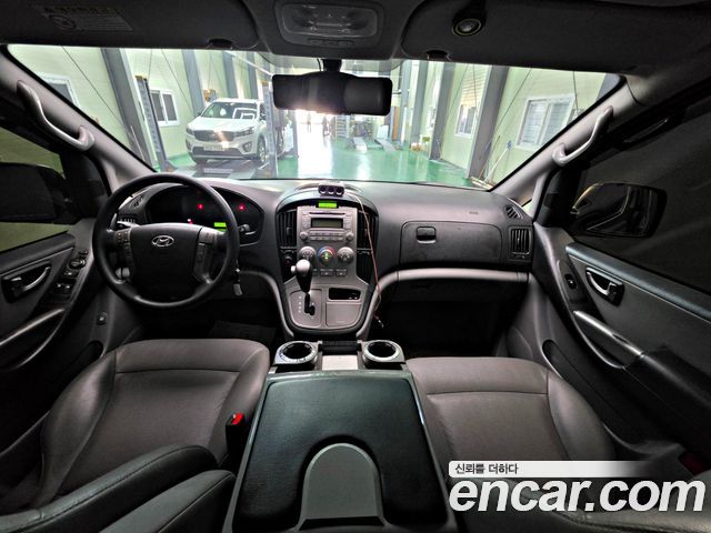 Hyundai Starex 2015 — photo 14