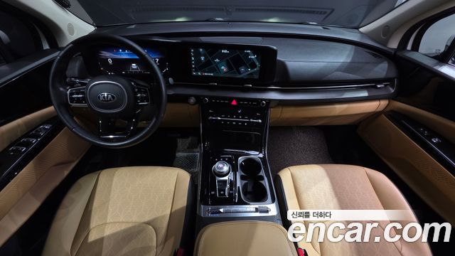 Kia Canival 2021 — photo 7
