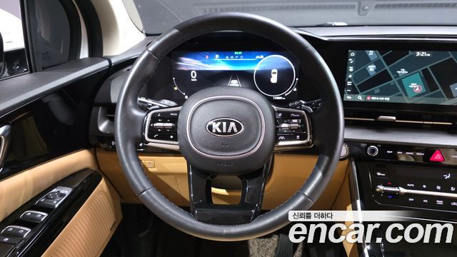 Kia Canival 2021 — photo 13