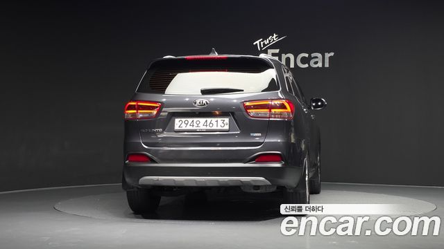 Kia Sorento 2016 — photo 4