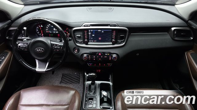 Kia Sorento 2016 — photo 10