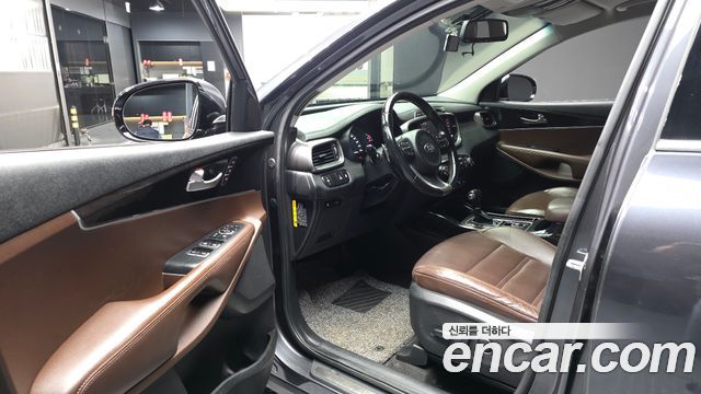 Kia Sorento 2016 — photo 13