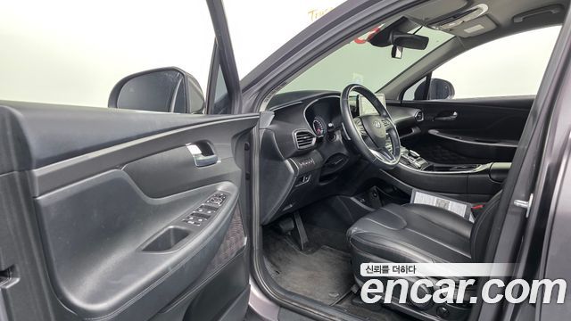 Hyundai Santafe 2022 — photo 13