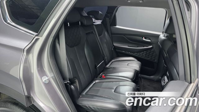 Hyundai Santafe 2022 — photo 17