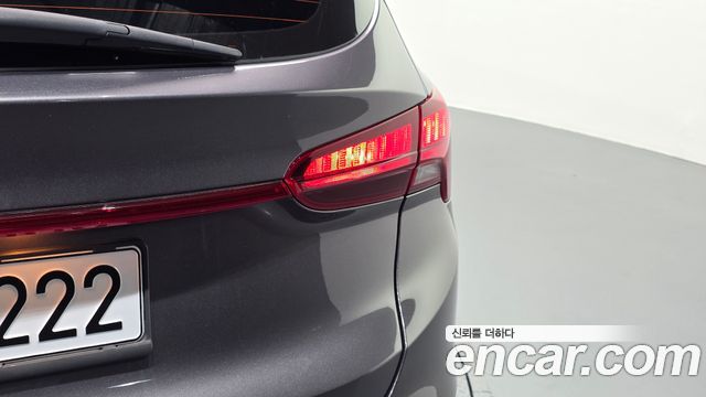 Hyundai Santafe 2022 — photo 9