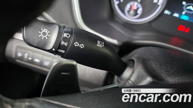 Hyundai Santafe 2022 — photo 28