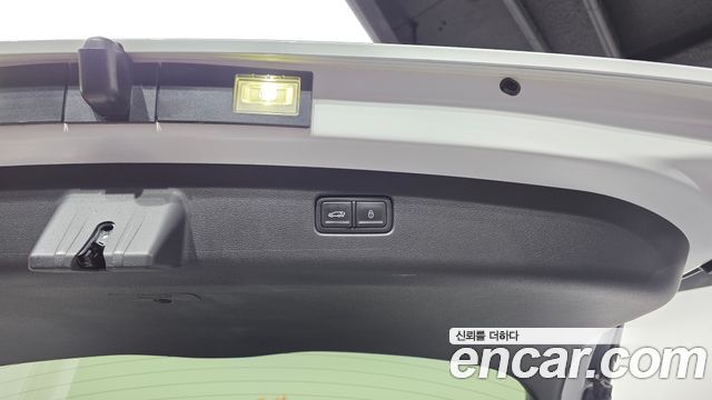 Genesis GV70 2025 — photo 23