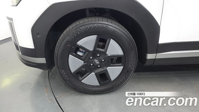 Hyundai Santafe 2025 — photo 5