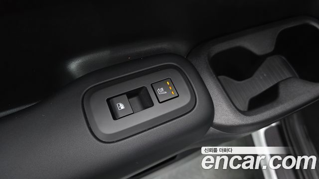 Hyundai Santafe 2025 — photo 24