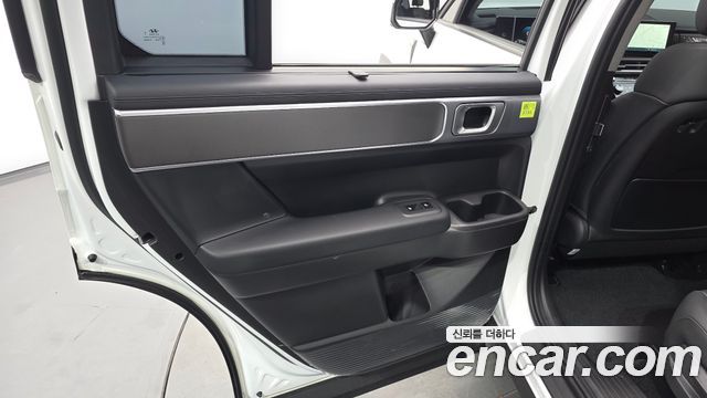 Hyundai Santafe 2025 — photo 15