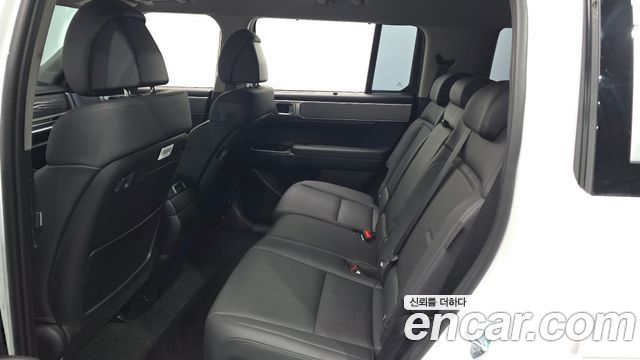 Hyundai Santafe 2025 — photo 16
