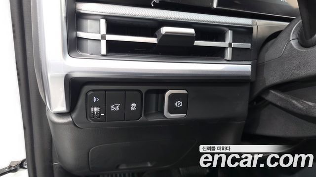 Hyundai Santafe 2025 — photo 31