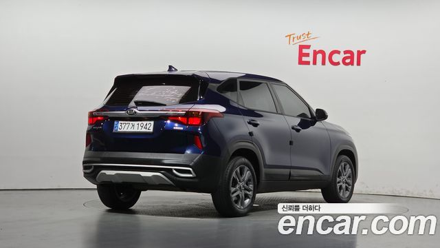 Kia Seltos 2021 — photo 2
