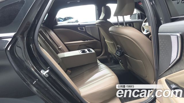 Kia K8 2022 — photo 12