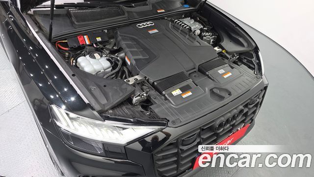 Audi Q8 2023 — photo 6