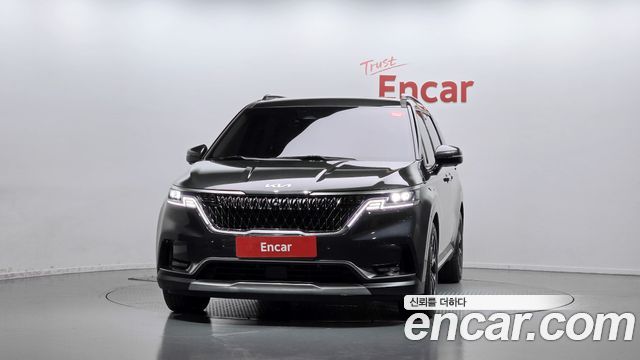Kia Canival 2022 — photo 3