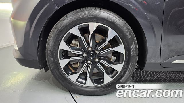 Kia Canival 2022 — photo 5