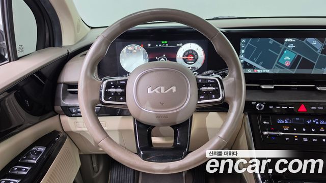 Kia Canival 2022 — photo 13