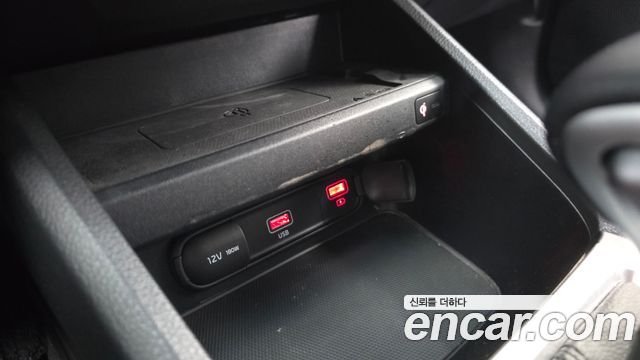 Kia K3 2022 — photo 19
