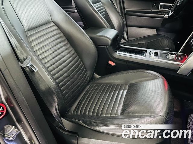 Land Rover Discovery Sport 2016 — photo 7