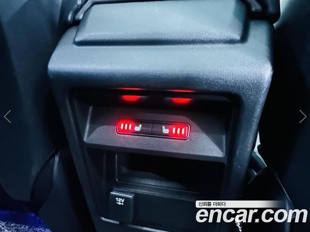Land Rover Discovery Sport 2016 — photo 19