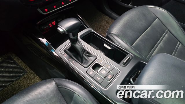 Kia Sorento 2018 — photo 12