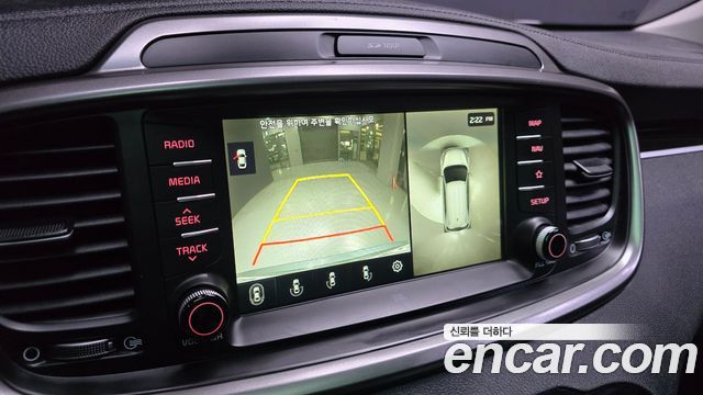 Kia Sorento 2018 — photo 21