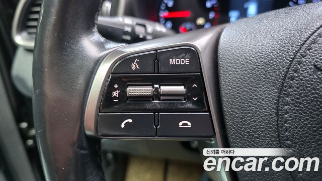 Kia Sorento 2018 — photo 22