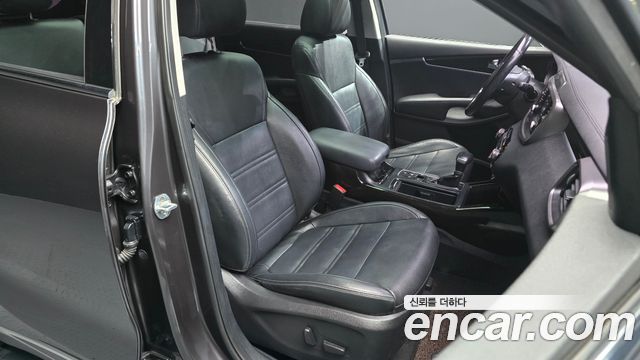 Kia Sorento 2018 — photo 16