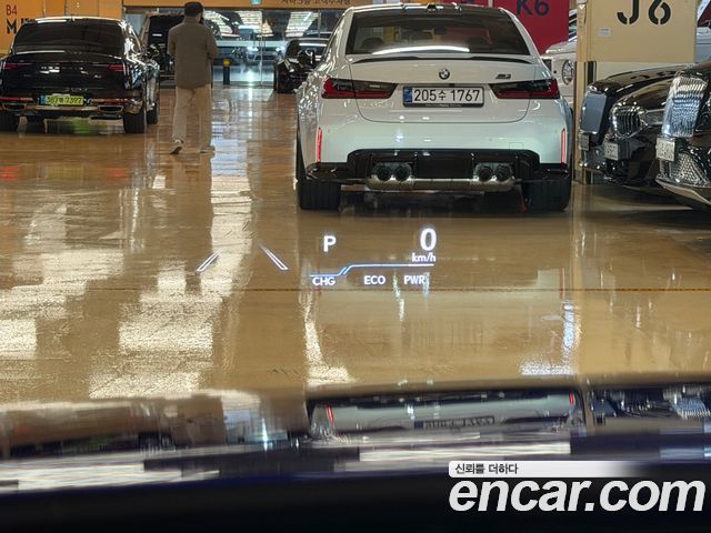 Lexus ES 2023 — photo 18