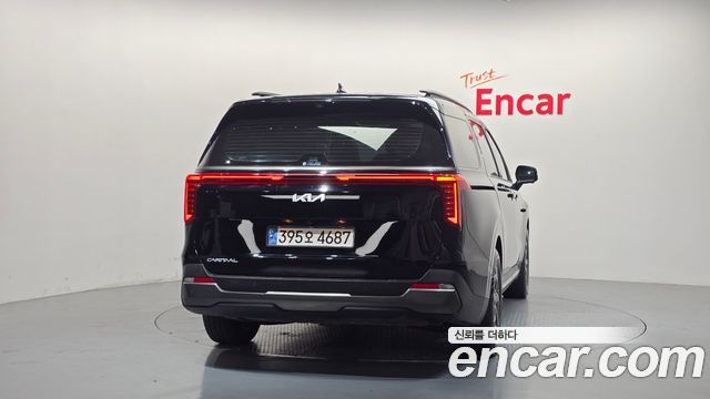 Kia Canival 2025 — photo 4