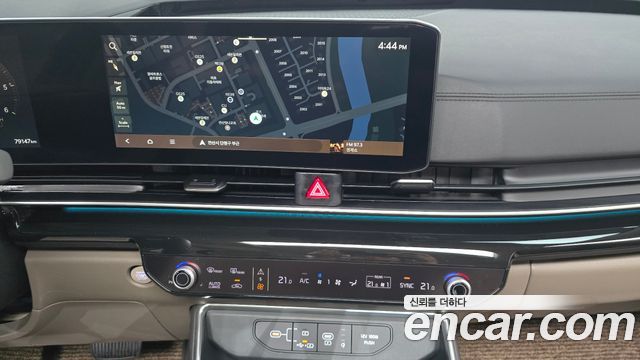 Kia Canival 2025 — photo 18