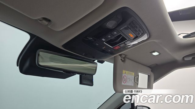 Kia Canival 2025 — photo 25