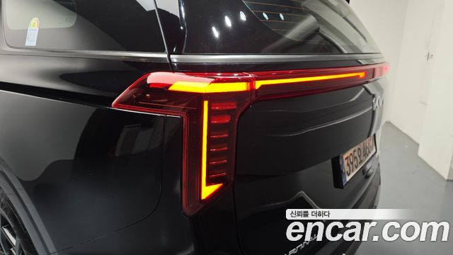 Kia Canival 2025 — photo 9