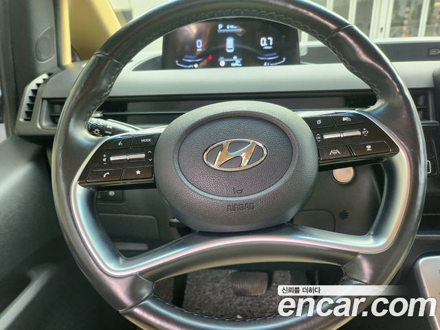 Hyundai Staria 2022 — photo 12
