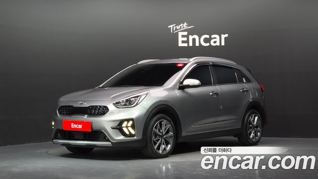 Kia Niro 2020 — photo 1