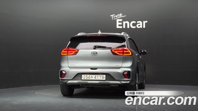 Kia Niro 2020 — photo 4
