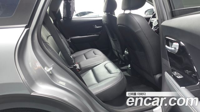 Kia Niro 2020 — photo 12