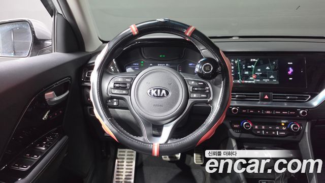 Kia Niro 2020 — photo 13