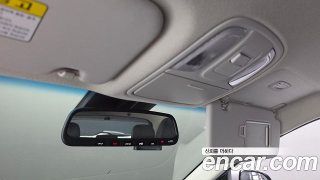 Kia Niro 2020 — photo 17